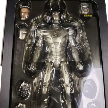 Hot toys Iron man figure mark ii